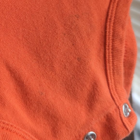 6 Piece Onesie & Shorts Knit Bundle - Picture 5 of 6